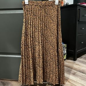 Leopard Print Pleated Midi Skirt Fall